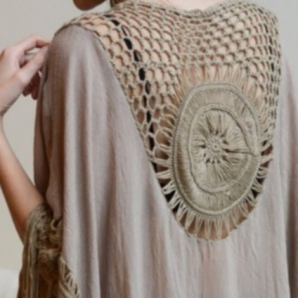 Mocha Crochet Kimono *143rd Style Haus* NEW! - Picture 4 of 4